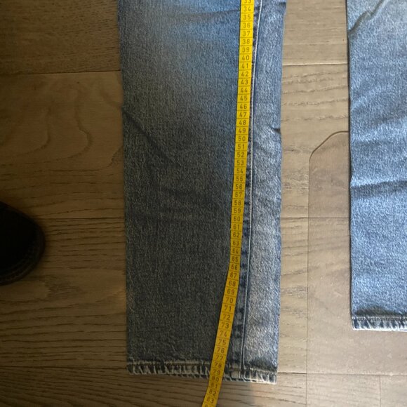 Garage Low-Rise Straight Leg Jeans - Picture 6 of 7